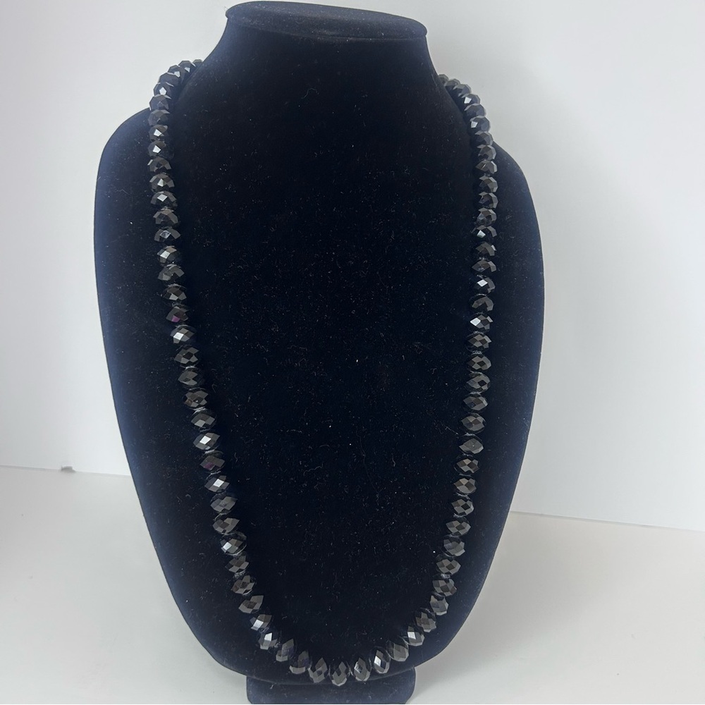 Elegant Black Beaded Necklace